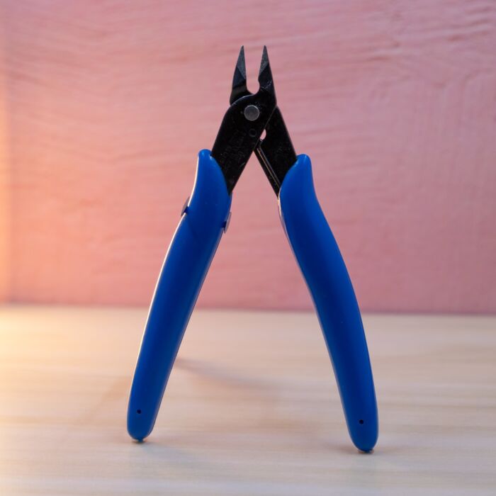 Pre-Order Prism Studio Metal Snippers